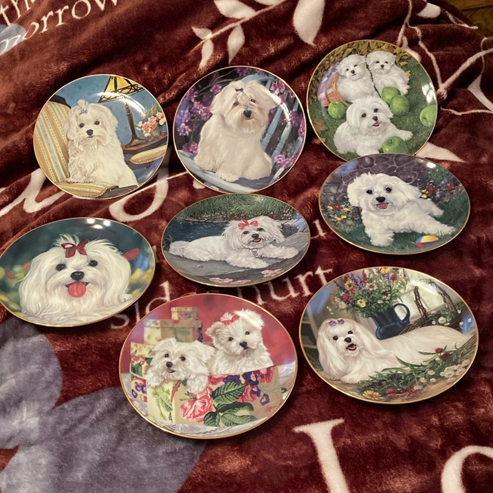 The Danbury Mint Maltese Plate Collection, All plates included, Mint Condition